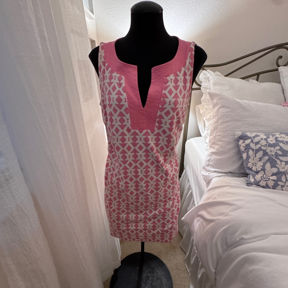 New York & Company Pink and White Geometric Dress